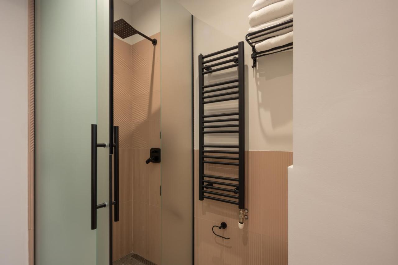 Hop Inn Rooms & Suites Belgrado Buitenkant foto