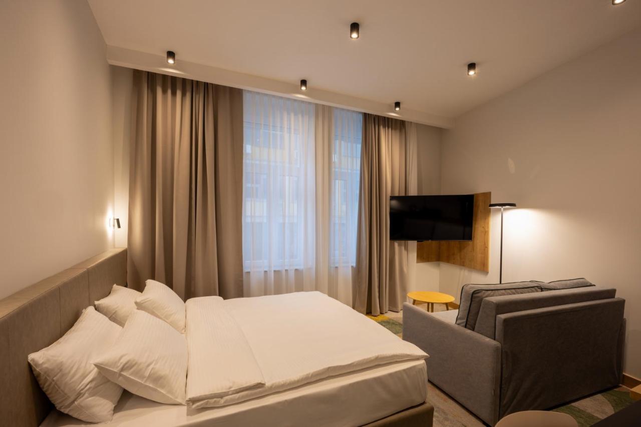 Hop Inn Rooms & Suites Belgrado Buitenkant foto