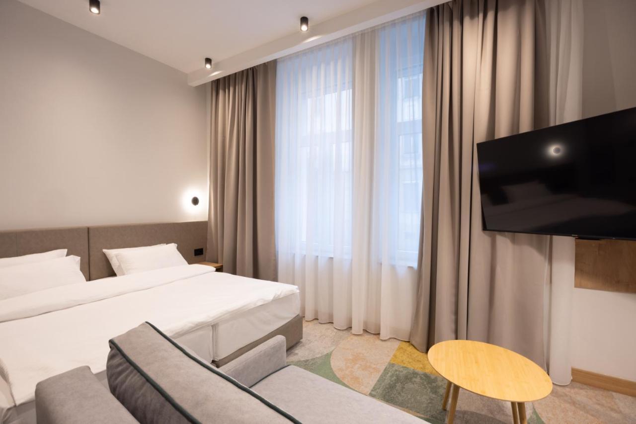 Hop Inn Rooms & Suites Belgrado Buitenkant foto