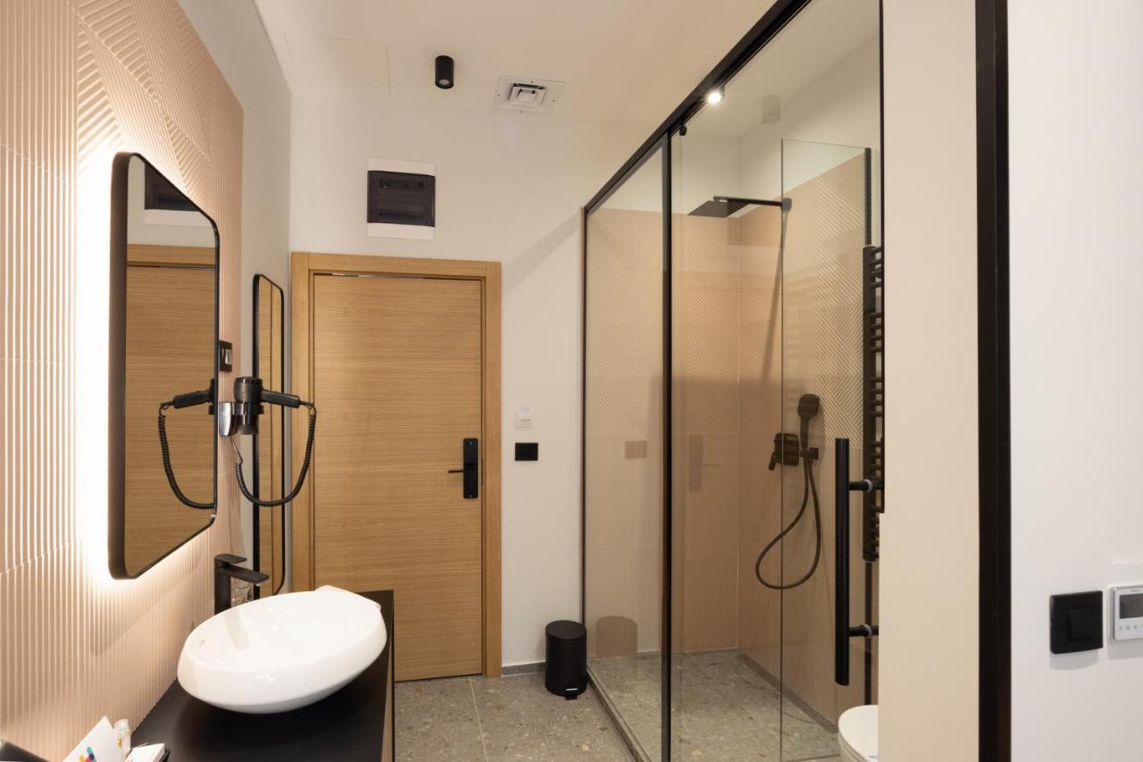 Hop Inn Rooms & Suites Belgrado Buitenkant foto