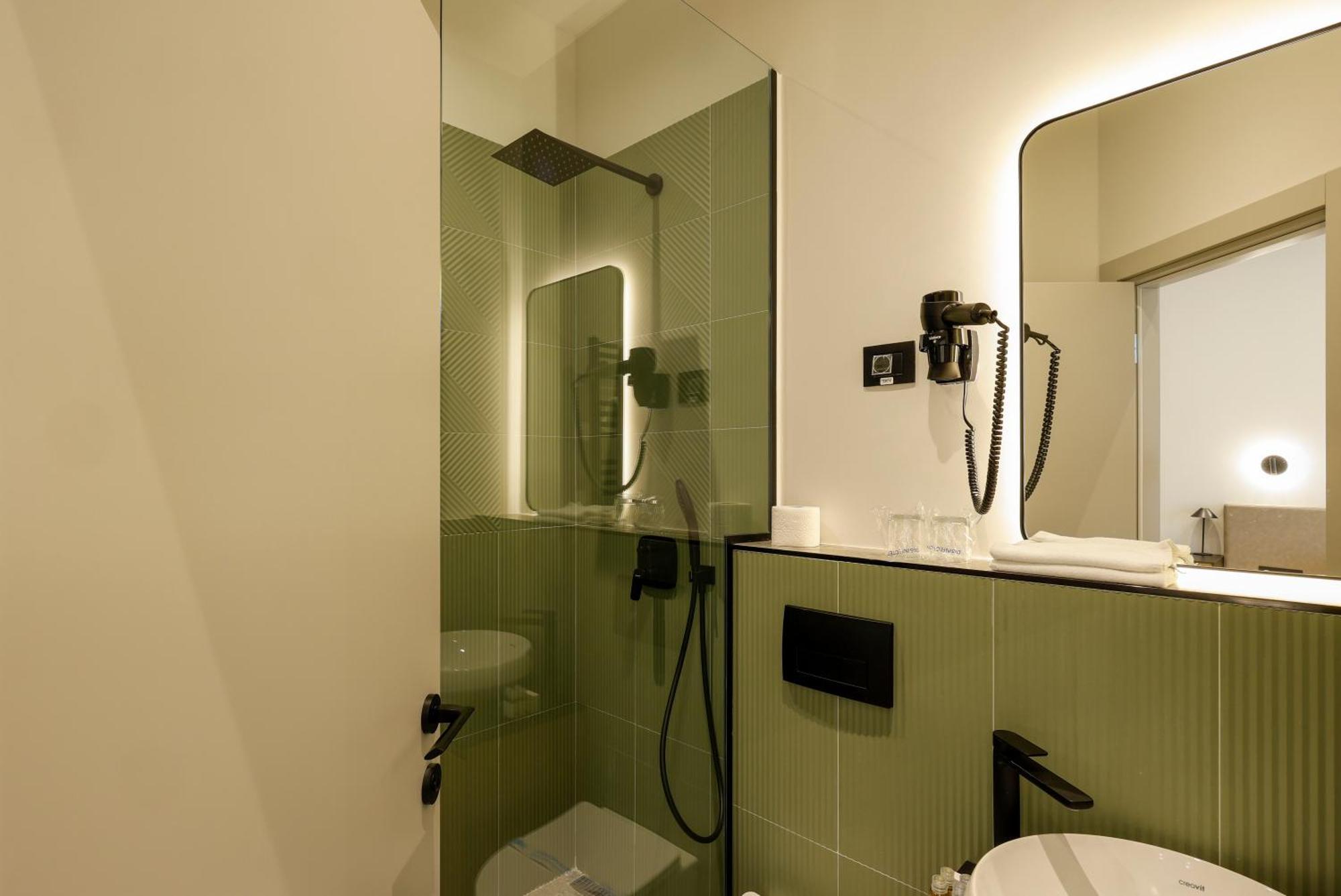 Hop Inn Rooms & Suites Belgrado Buitenkant foto